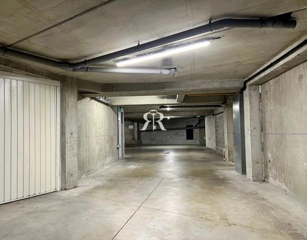 Location Garage à Clermont ferrand - pièces, 13 m² | Raymond immobilier