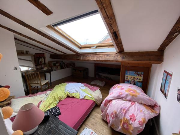 IMMEUBLE MH MONTFERRAND 300 M² 8 LOTS