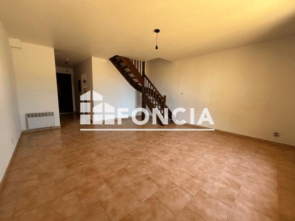Location Maison 4 pièces 70.03 m² - CHEMIN DE LA CROTADE Carqueiranne 83320