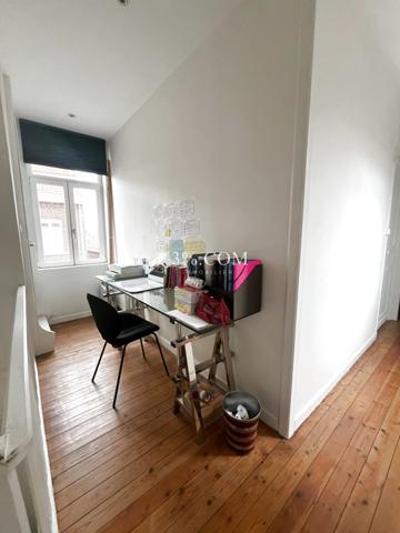 CHARMANTE MAISON ANCIENNE 113 m² 4 CH BEAU JARDIN Wahagnies (59261)