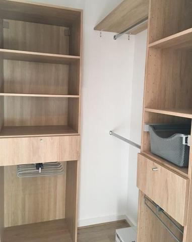 Studio refait à neuf avec une vue panoramique