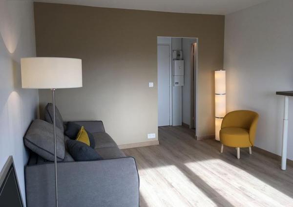 Studio refait à neuf avec une vue panoramique