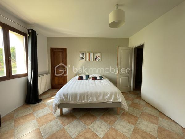 Maison traditionnelle de 270 m²