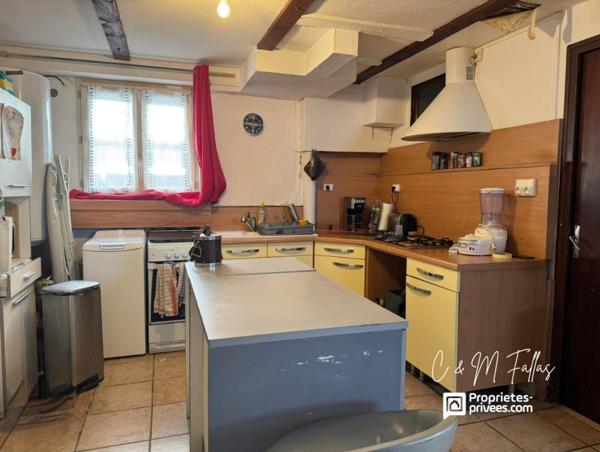 Maison  2 chambres et un T2 - LAPALUD