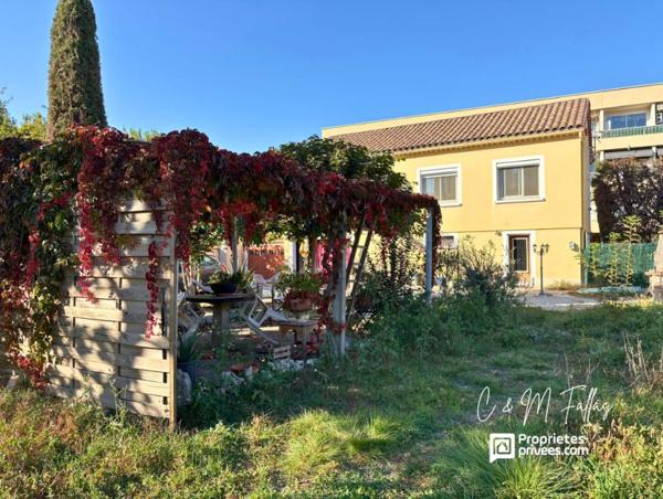 Maison  2 chambres et un T2 - LAPALUD