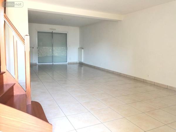 Maison à louer à Carquefou en Loire-Atlantique (44470), ref : 44028-L3