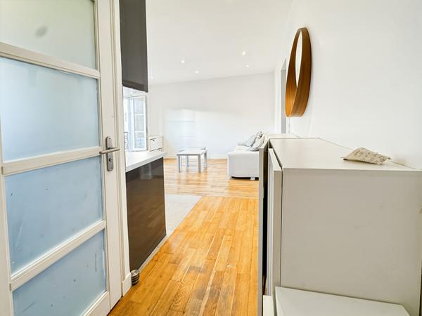 Appartement sans travaux 2 pièces 31 M² PARIS 12