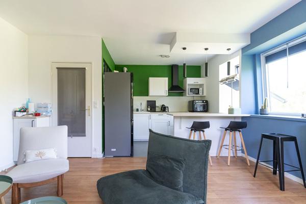 Appartement 2 pièces à vendre à Tours - Saint Cyr sur Loire - Dernier étage, calme et lumineux