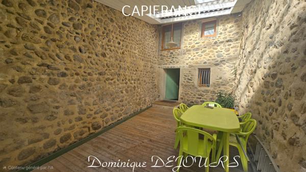 Ardèche - Vallée de l’Eyrieux à St Fortunat - Charmante maison de village - Garage - Bels espaces extérieurs.