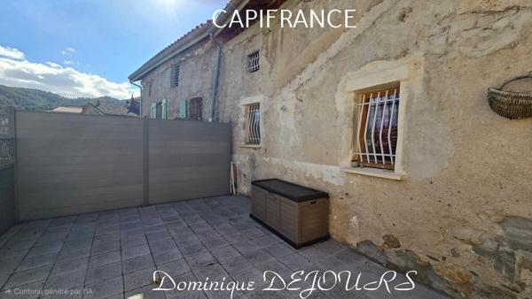 Ardèche - Vallée de l’Eyrieux à St Fortunat - Charmante maison de village - Garage - Bels espaces extérieurs.