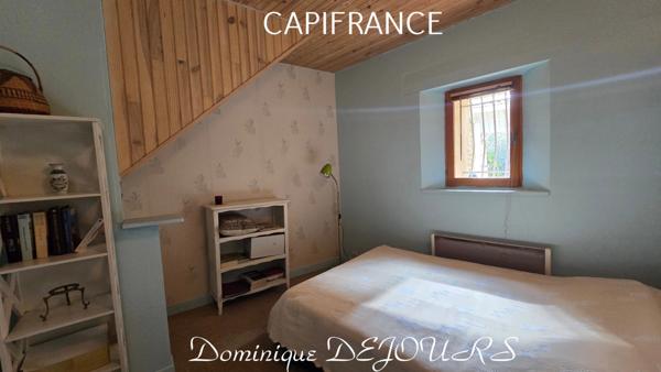 Ardèche - Vallée de l’Eyrieux à St Fortunat - Charmante maison de village - Garage - Bels espaces extérieurs.