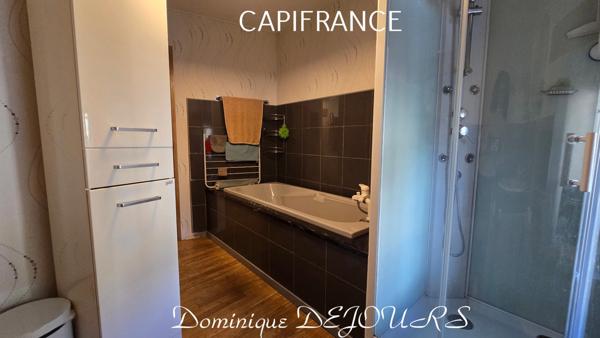 Ardèche - Vallée de l’Eyrieux à St Fortunat - Charmante maison de village - Garage - Bels espaces extérieurs.