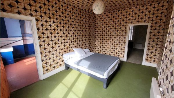 Immeuble hab / locatif 180m², 2cui, 6ch,+ s.aménageable, accès Loing