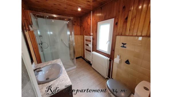 Immeuble hab / locatif 180m², 2cui, 6ch,+ s.aménageable, accès Loing