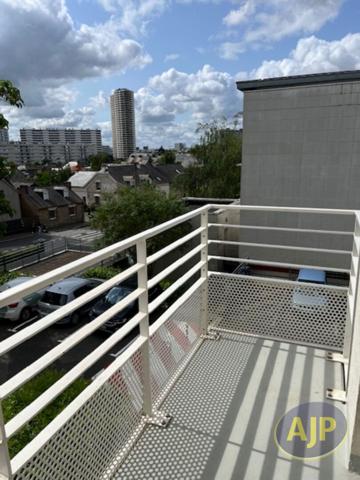 Location appartement Rennes : 929 € - AJP Immobilier Pacé