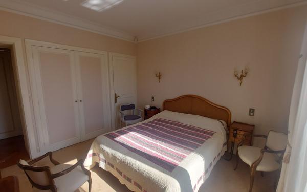 Maison à vendre    7 pièces •  Bayonne