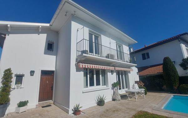 Maison à vendre    7 pièces •  Bayonne