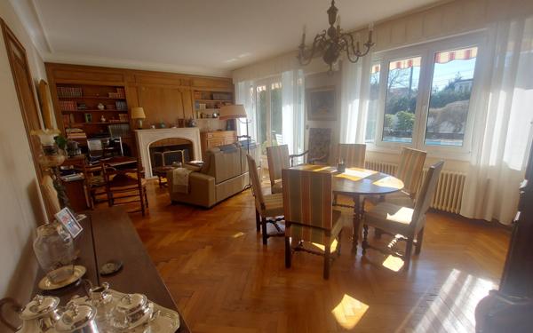 Maison à vendre    7 pièces •  Bayonne