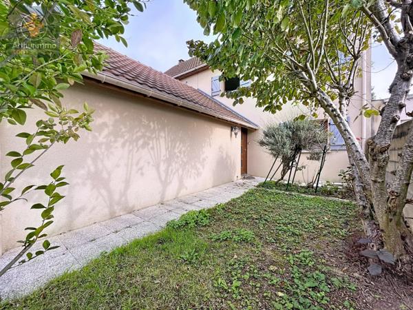 Vente Maison 7 pièces 123 m2 à Brie-Comte-Robert