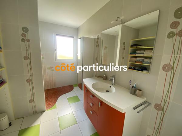 Vente Maison148 m² - 6 Pièces - CHANTONNAY (85110)
