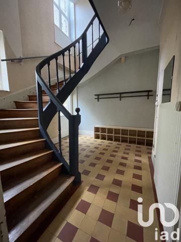 Maison de ville 11 pièces de 210 m² à Moulins (03000)