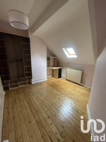 Maison de ville 11 pièces de 210 m² à Moulins (03000)