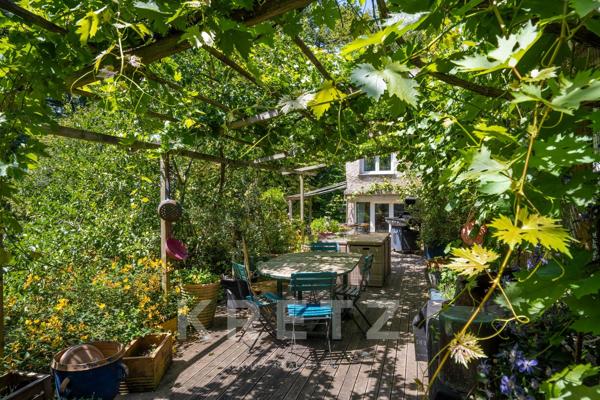 Magny-les-Hameaux – Domaine de 1,6 hectare au cœur de la forêt