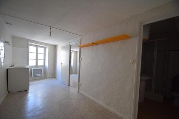 Appartement 2 pièces de 27 m² à Aubenas