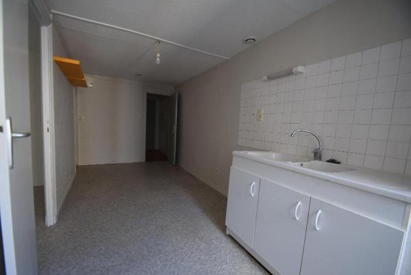 Appartement 2 pièces de 27 m² à Aubenas