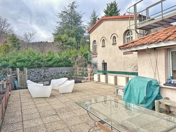 Chamalières - Emplacement exceptionnel sur les hauteurs - Vue panoramique sur Clermont-Ferrand