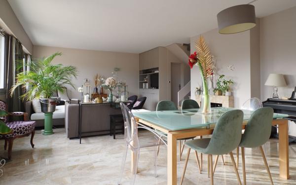 Appartement à vendre    5 pièces • 122,01 m2 Lyon 6