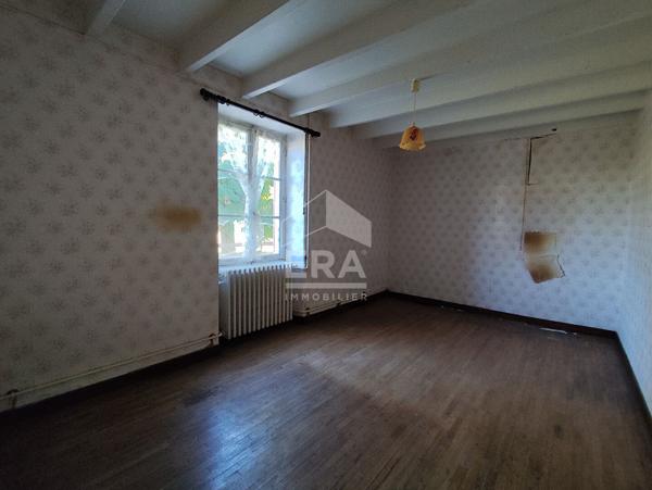 Ancien corps de ferme à rénové BLANZAY