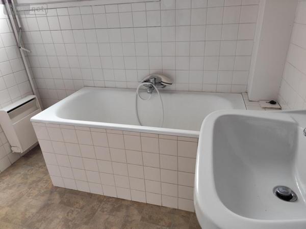 Appartement à louer à Amilly dans le Loiret (45200), ref : 45052-L290