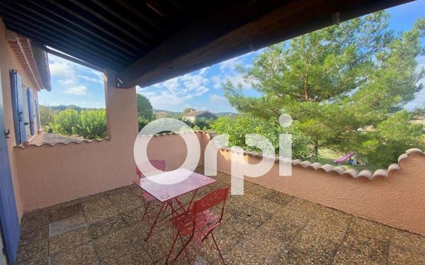 Maison à vendre    5 pièces •  Barjac