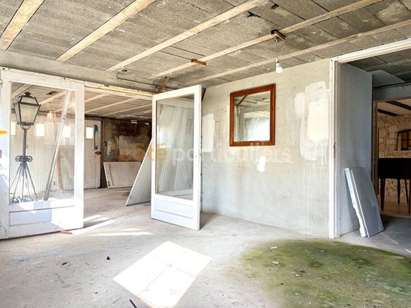 Vente Maison77 m² - 3 Pièces - VALOGNES (50700)