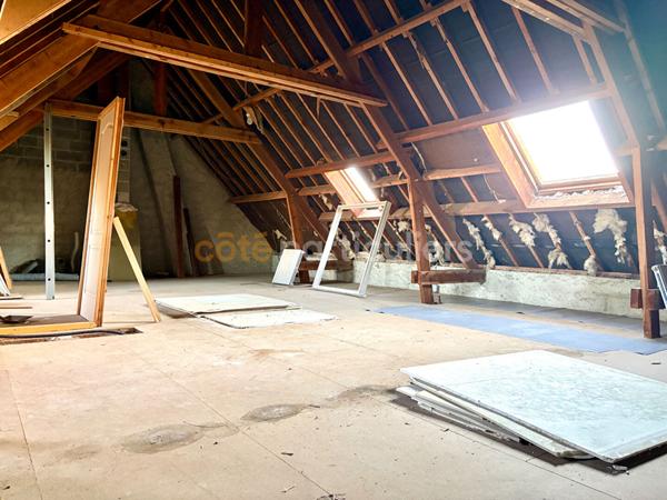 Vente Maison77 m² - 3 Pièces - VALOGNES (50700)