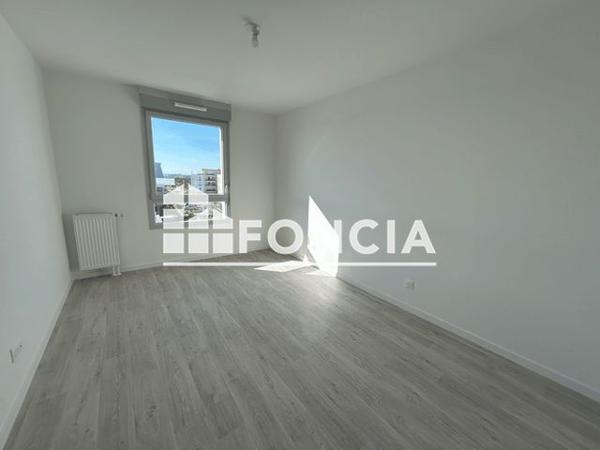 Location Appartement 3 pièces 66.9 m² - 4 RUE JEAN JAURES Colombelles 14460