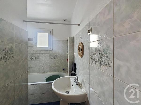 Maison à vendre  5 pièces - 89,93 m 2   GARGES LES GONESSE  - 95
