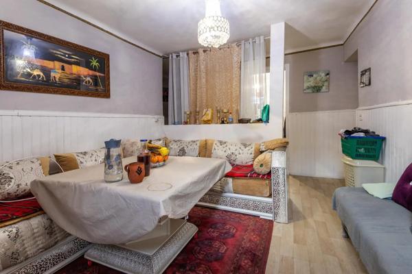 Immeuble à vendre 205m²