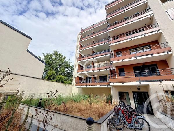 Appartement F2 à vendre  2 pièces - 47,09 m 2   MONTREUIL  - 93