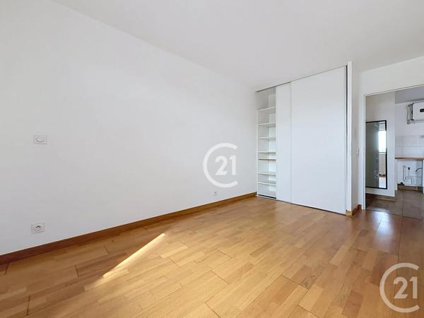 Appartement F2 à vendre  2 pièces - 47,09 m 2   MONTREUIL  - 93