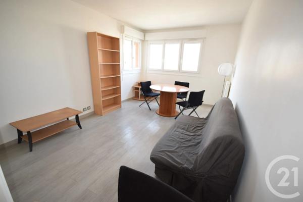 Appartement F2 à vendre  2 pièces - 47,40 m 2   GARGES LES GONESSE  - 95