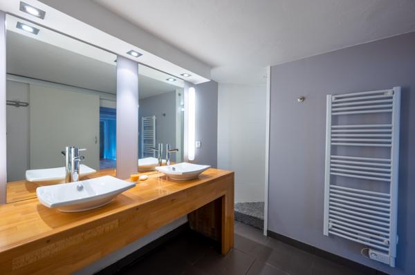 Saint-Cézaire-sur-Siagne (06530) VUE PANORAMIQUE & CHARME AUTHENTIQUE – SAINT-CÉZAIRE-SUR-SIAGNE