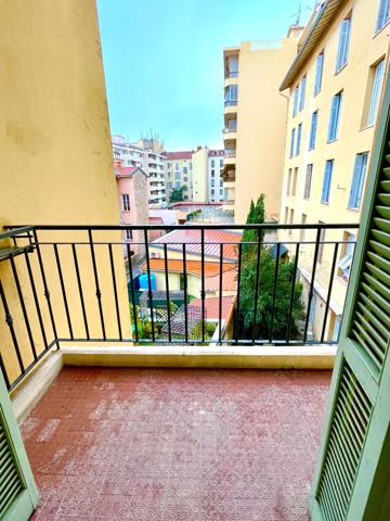 Appartement T2 72 m2 au coeur des Jardins Biovès