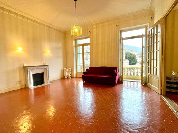 Appartement T2 72 m2 au coeur des Jardins Biovès