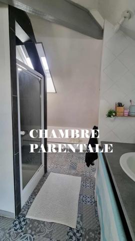 BRIVE - GRANDE MAISON COMPOSEE DE 2 LOGEMENTS