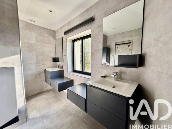 Maison à vendre 12 pièces 354 m² Coulommiers