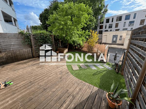 Location Appartement meublé 4 pièces 76.8 m² - RESIDENCE LES CAILLONS Poitiers 86000