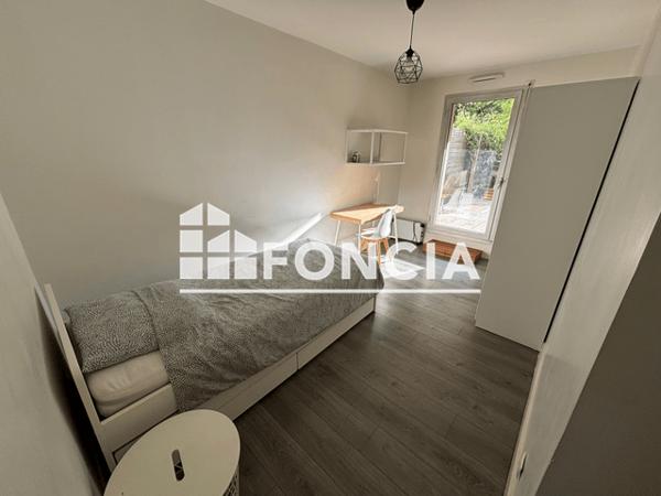 Location Appartement meublé 4 pièces 76.8 m² - RESIDENCE LES CAILLONS Poitiers 86000