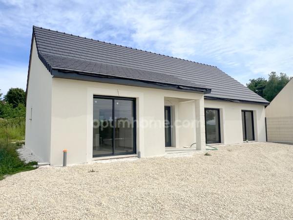 Maison neuve à vendre 5 pièces 109 m² habitables VILLEFRANCHE SUR CHER (41) sous garantie décennale, à proximité du centre ville à 10min de Romorantin et de l'axe autoroutier A85